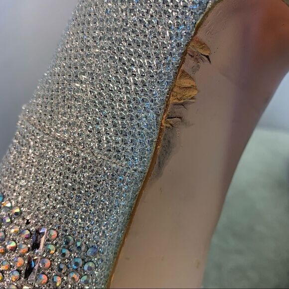 Silver with embellished iridescent Rhinestone gem platform pump High heels 8.5 - Picture 8 of 8